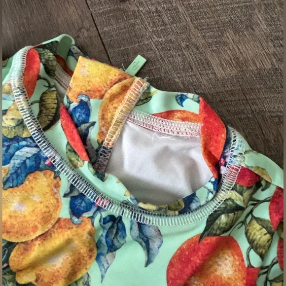 Posh peanut swimsuit - Picture 2 of 3